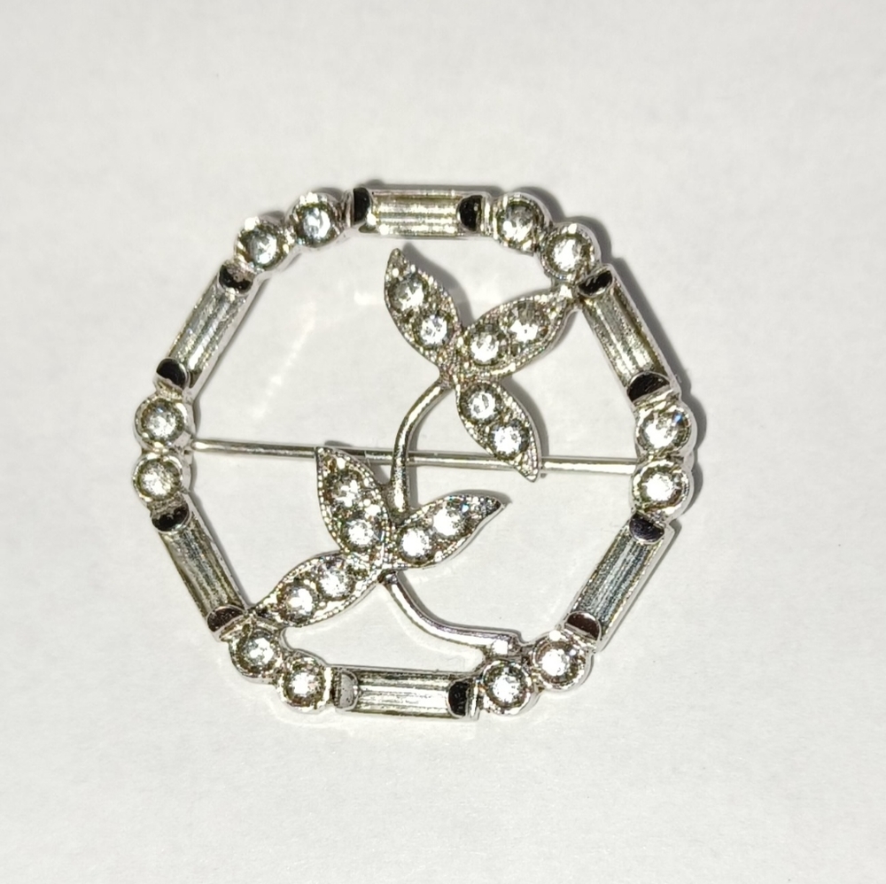 Brooch